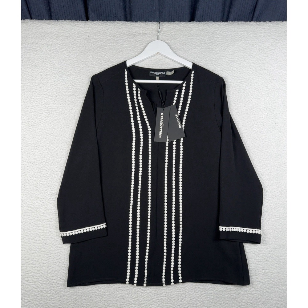 NEW $89.50 - KARL LAGERFELD Blouse Black White Design Delicate - Medium